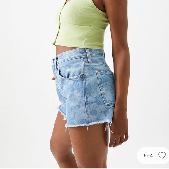 LEVIS 501 High Rise Shorts NWT - Picture 6 of 15